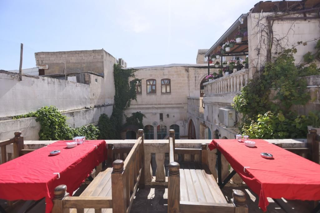 Osmanlı Konuk Evi (Şerif Paşa Konakları) — 2