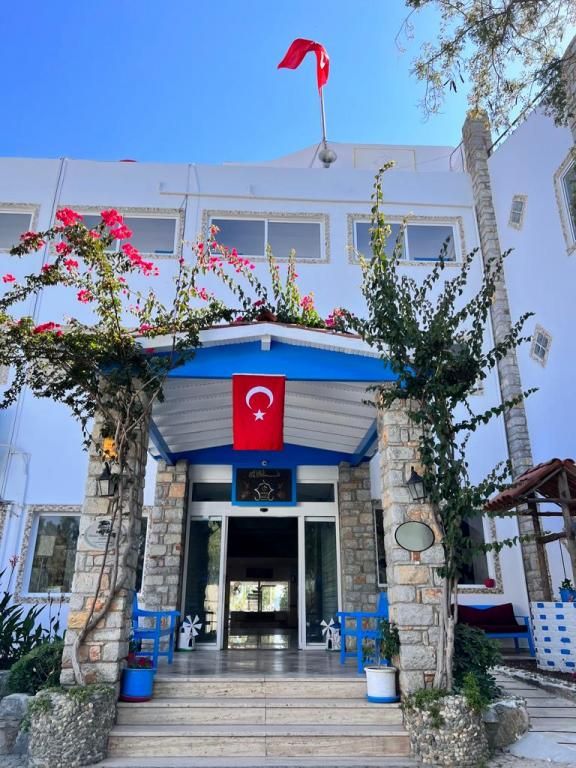 İnanç Hotel Bodrum — 2