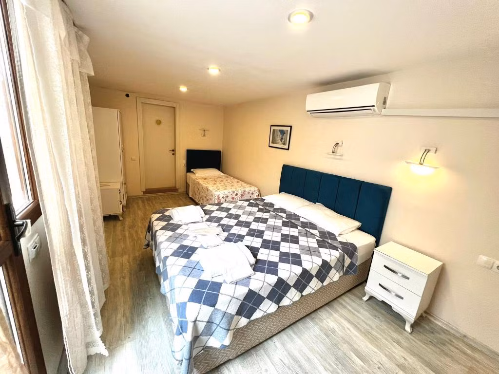 Giritli Rum Meyhanesi Butik Otel — 5