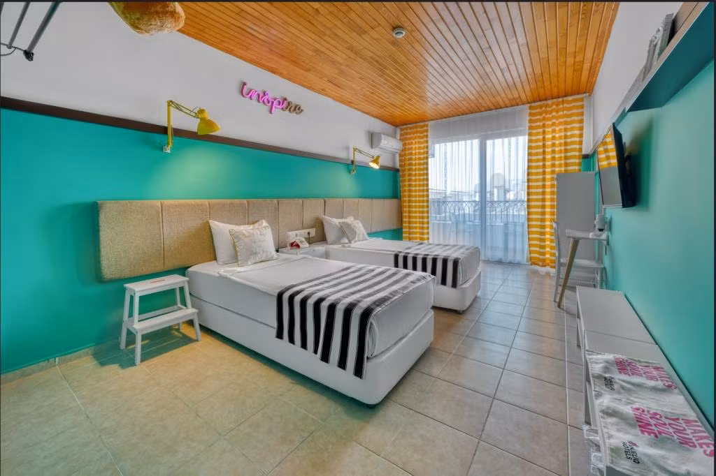 Anjeliq Downtown Hotel — 9