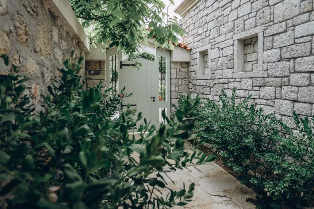 Kotraba Alaçatı — 5