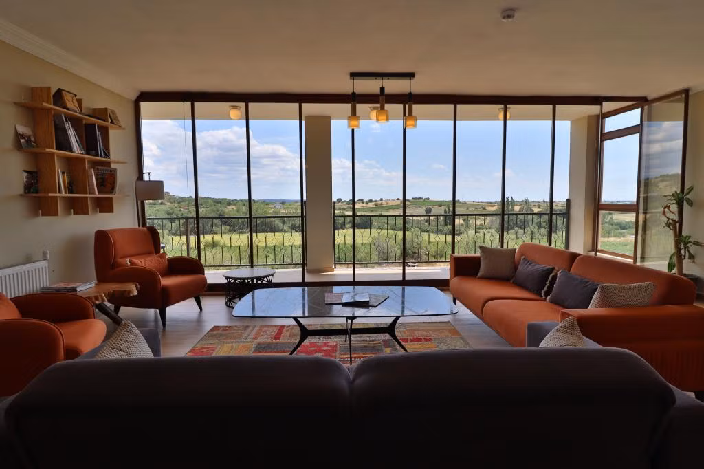 Dessera Vineyards Hotel — 5