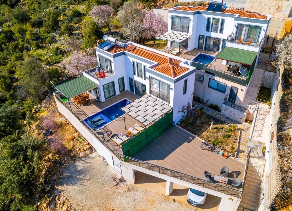 Villa Ases - Alpanos — 2