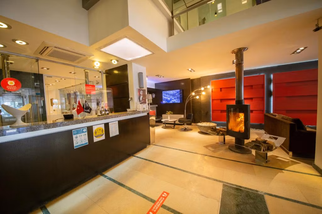 My Hotel İzmir Alsancak — 9
