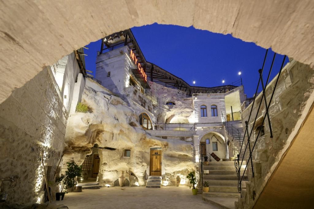My Cave Suites — 7