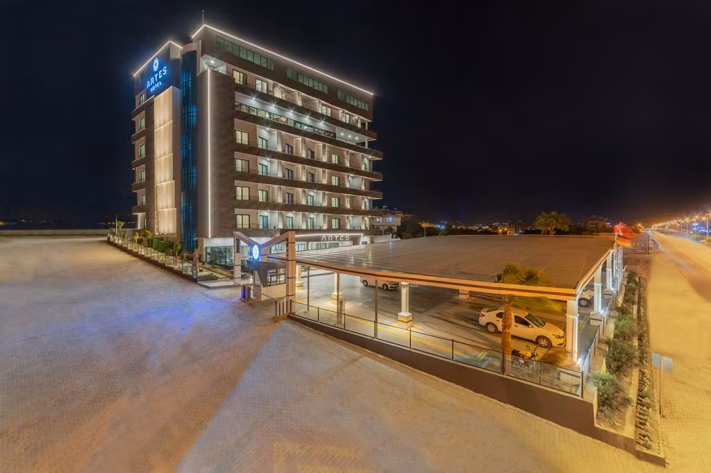 Artes Hotel — 3