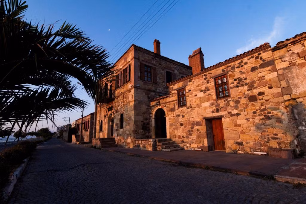 Koçanlı Köşkü Çandarlı — 2