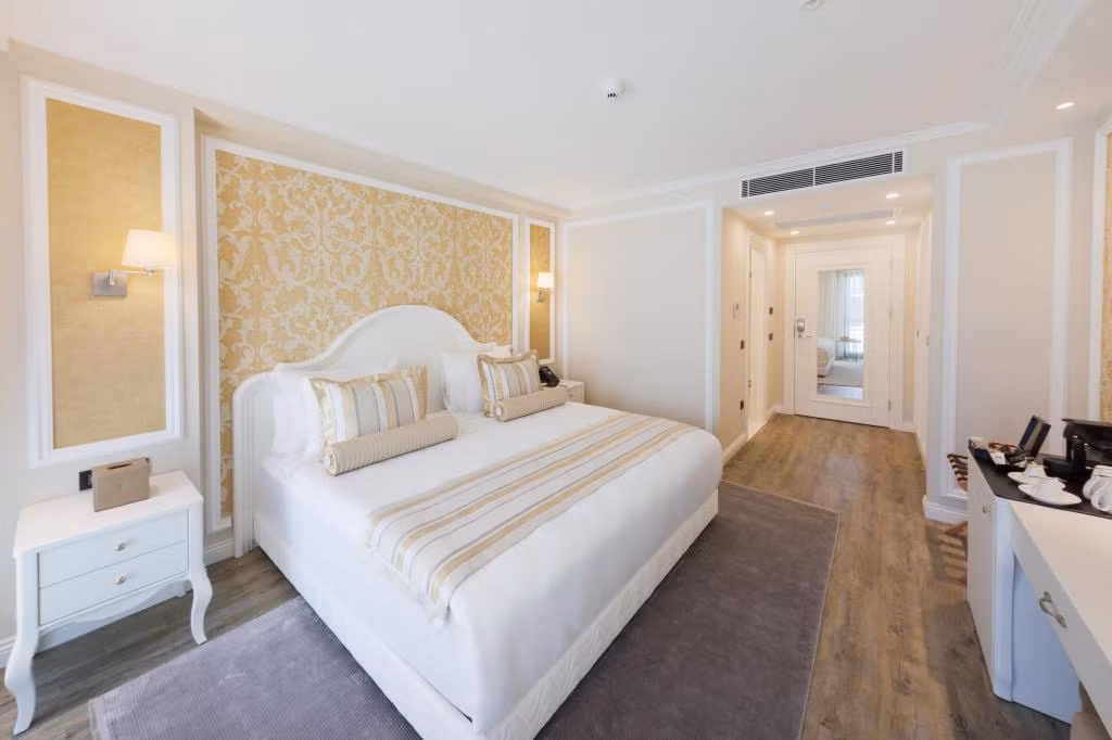 Hallmark Hotel & Spa — 6