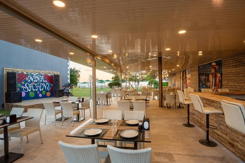 Aqua Nina Hotel — 7