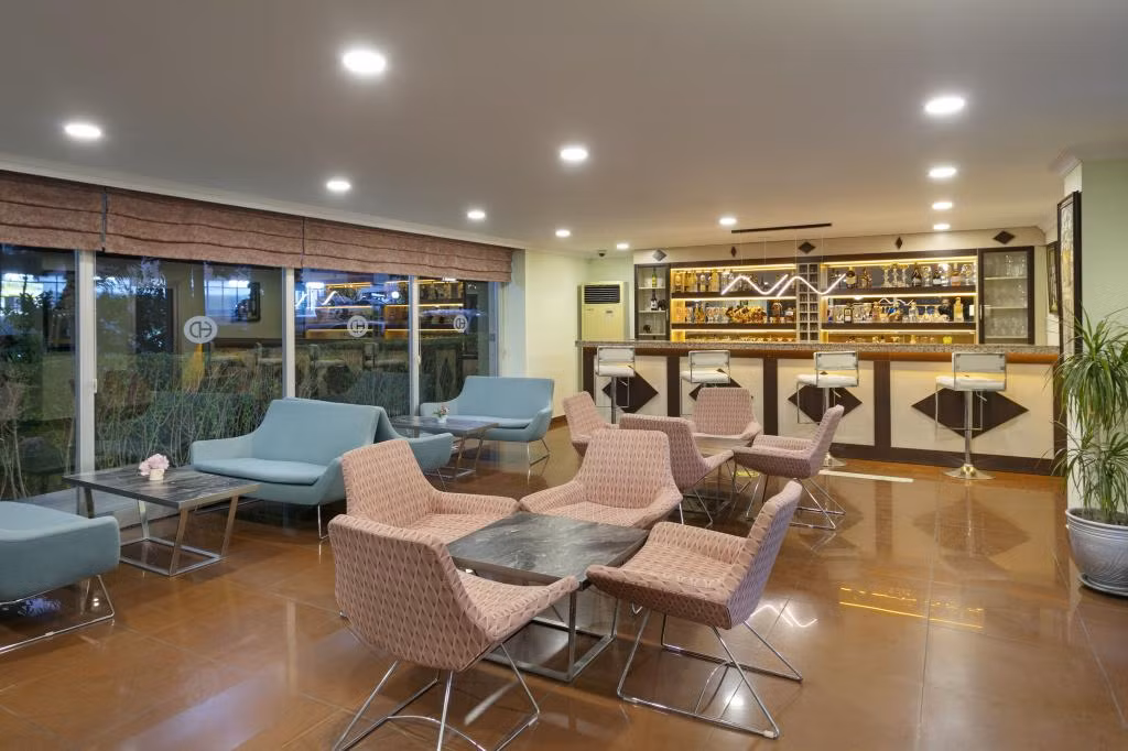 Lara Dinç Hotel — 5