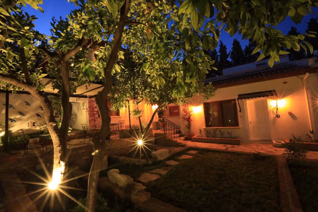 No 10 Hotel Selçuk  — 8