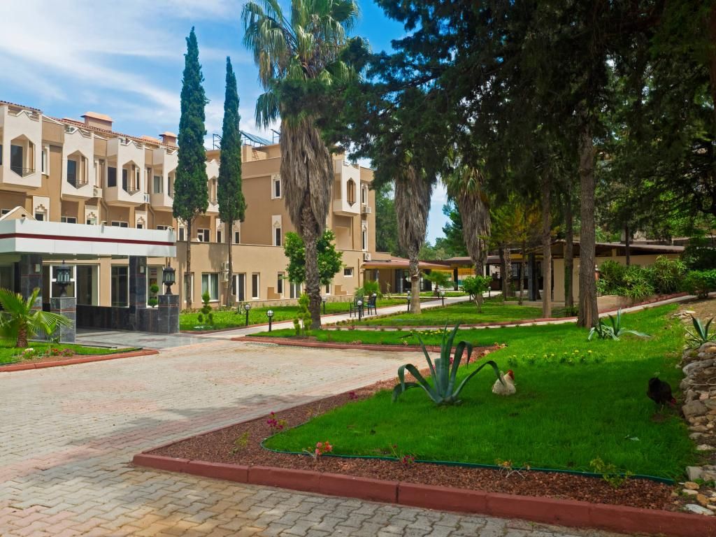 Alexius Beach Hotel — 6