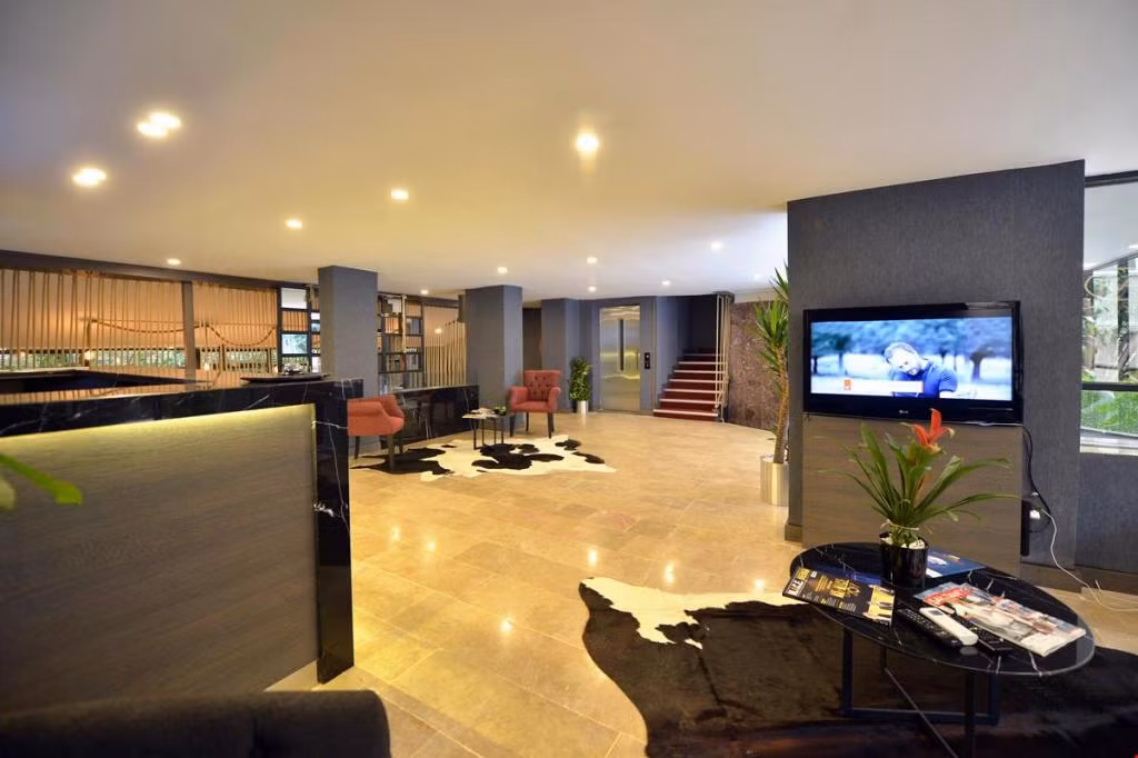 A11 Hotel Cadde — 8