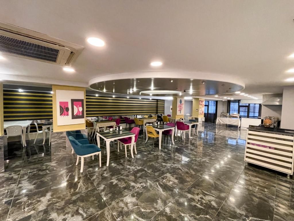 Markasi Otel — 6