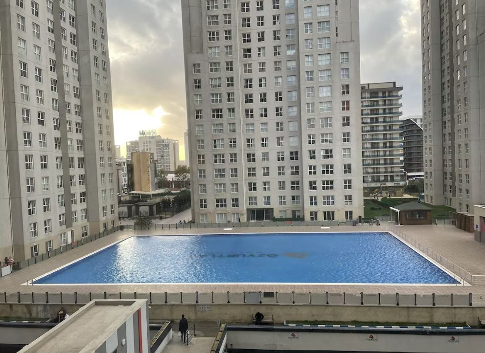 Agora Royal Residence