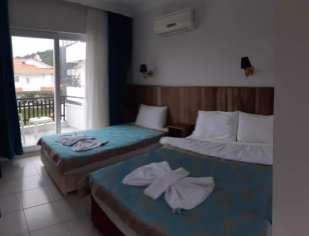 Elijah Hotel — 9
