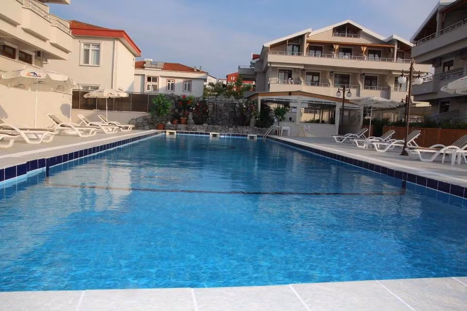 Altınkum Tatil Konakları — 4