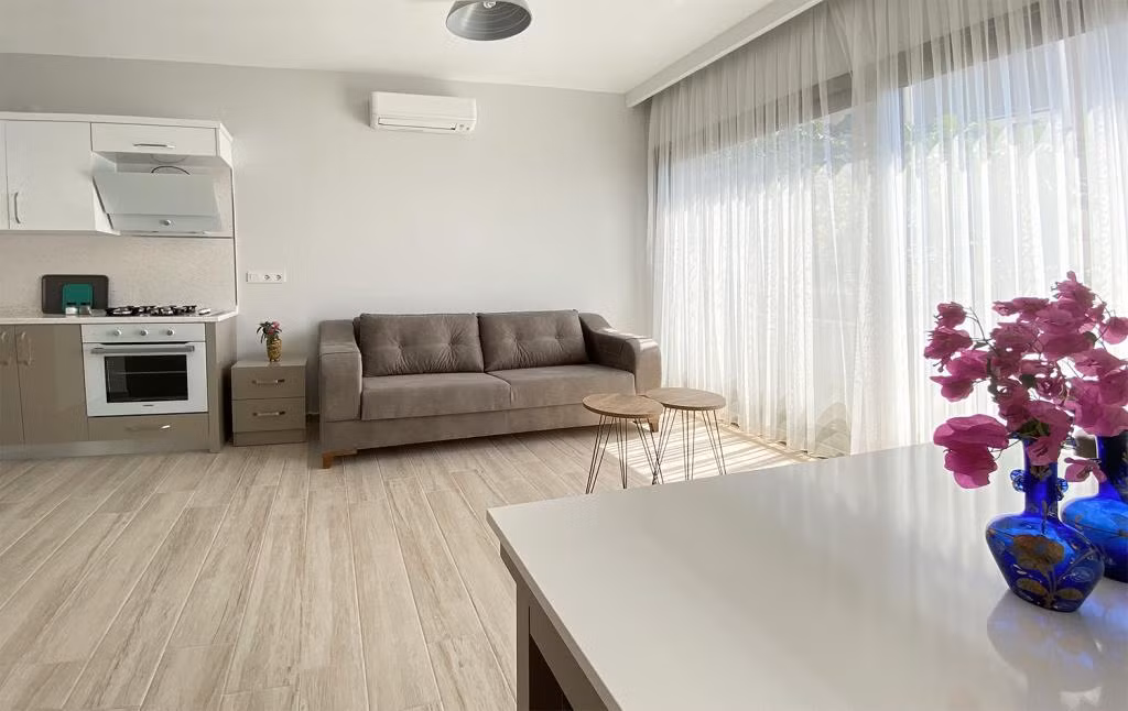 Azize Palas Apart — 6