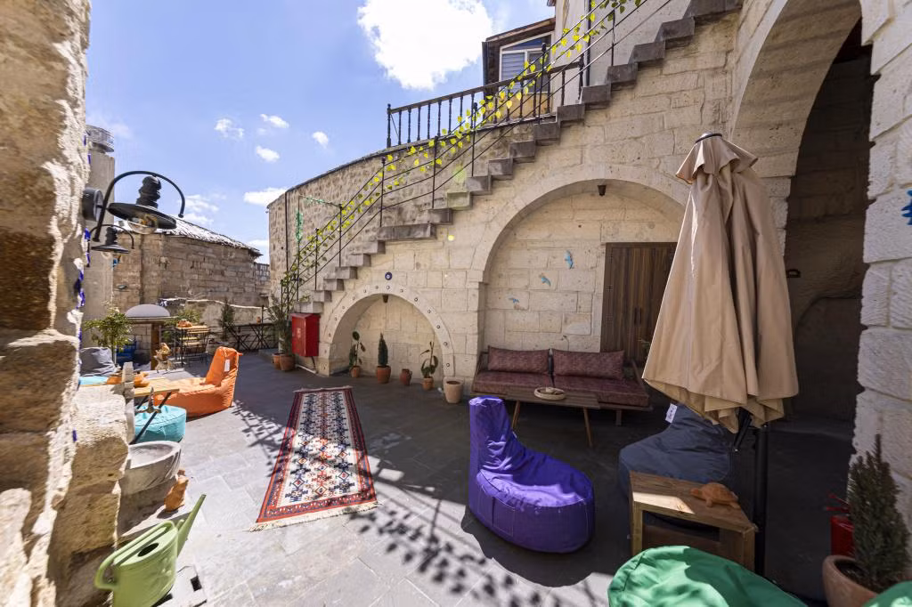 Feris Cave Hotel — 3