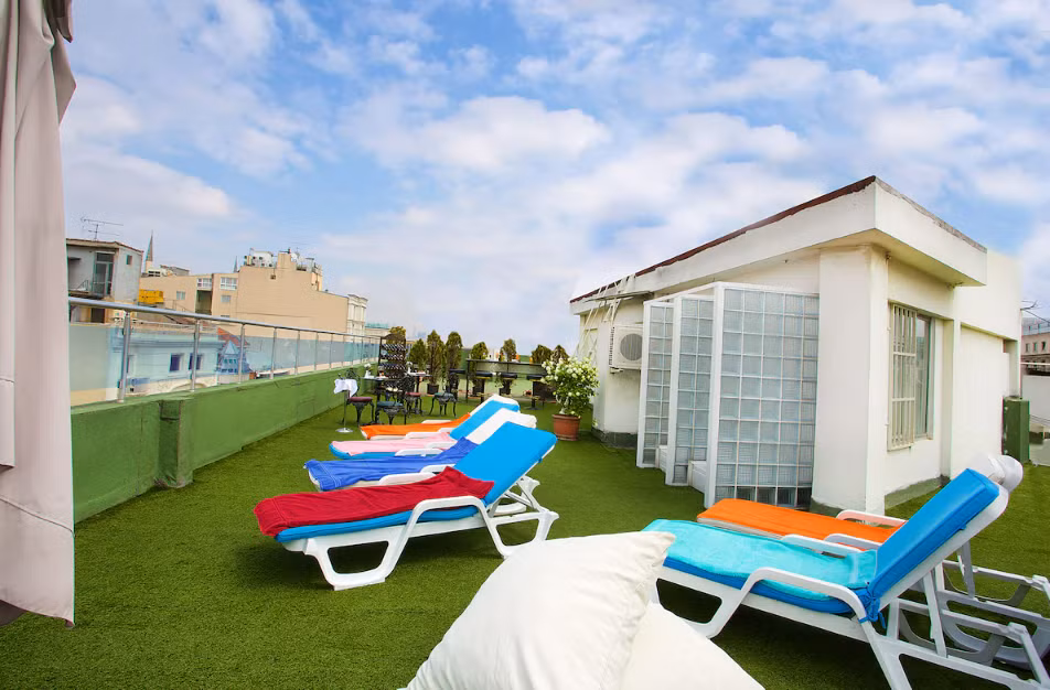 Barın Hotel — 9