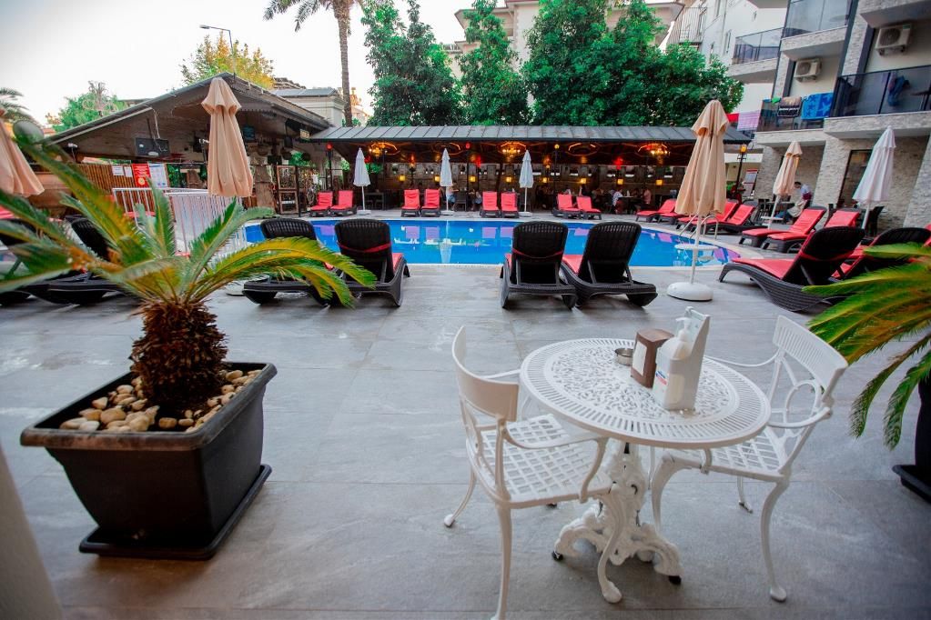 Kleopatra Fatih Hotel — 9