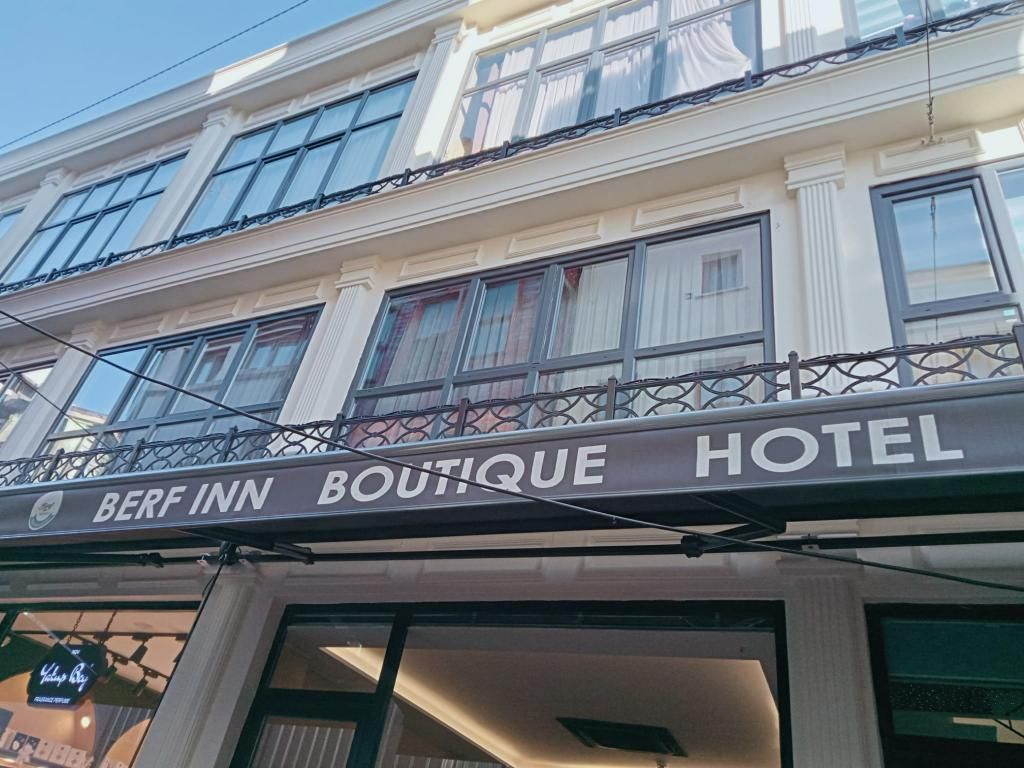 Berfinn Hotel Ortaköy — 3