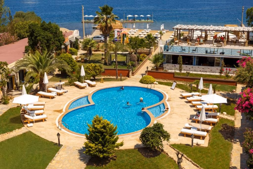 Fi Light Solto Boutique Beach