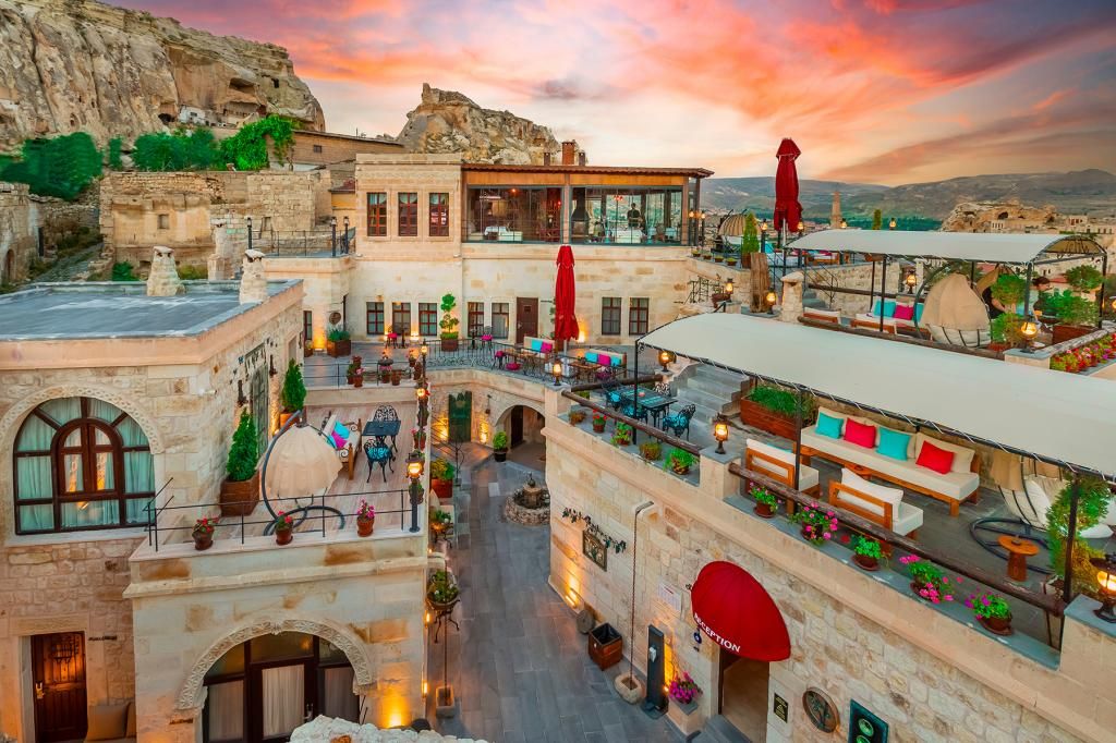 Elysion Cave Suites +12 Adults Only