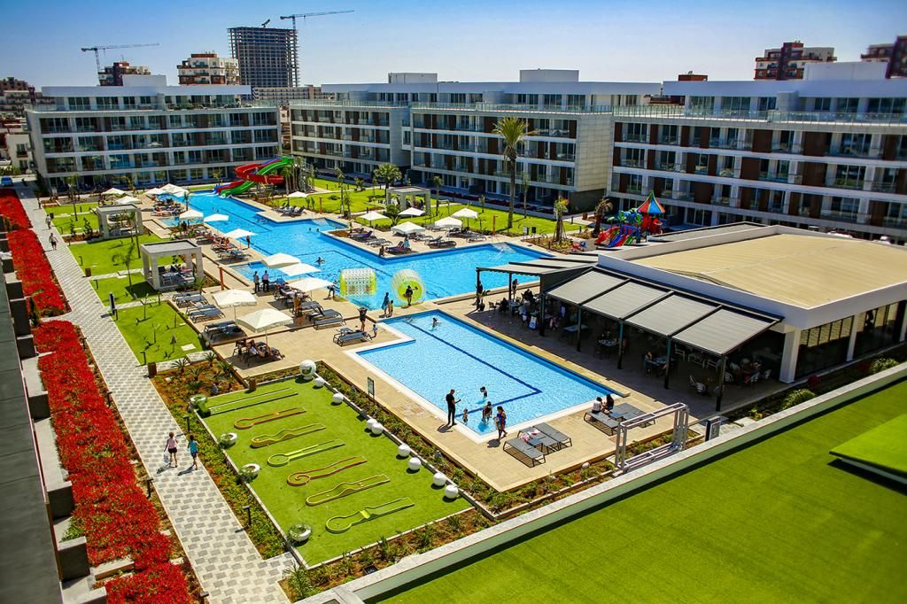 Courtyard Long Beach Holiday Resort