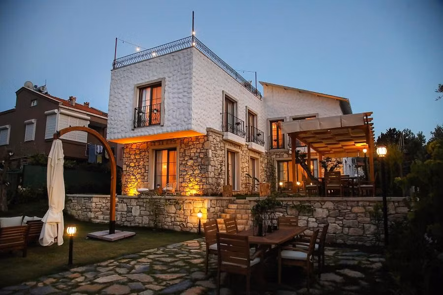  Huzurla Otel Urla — 3