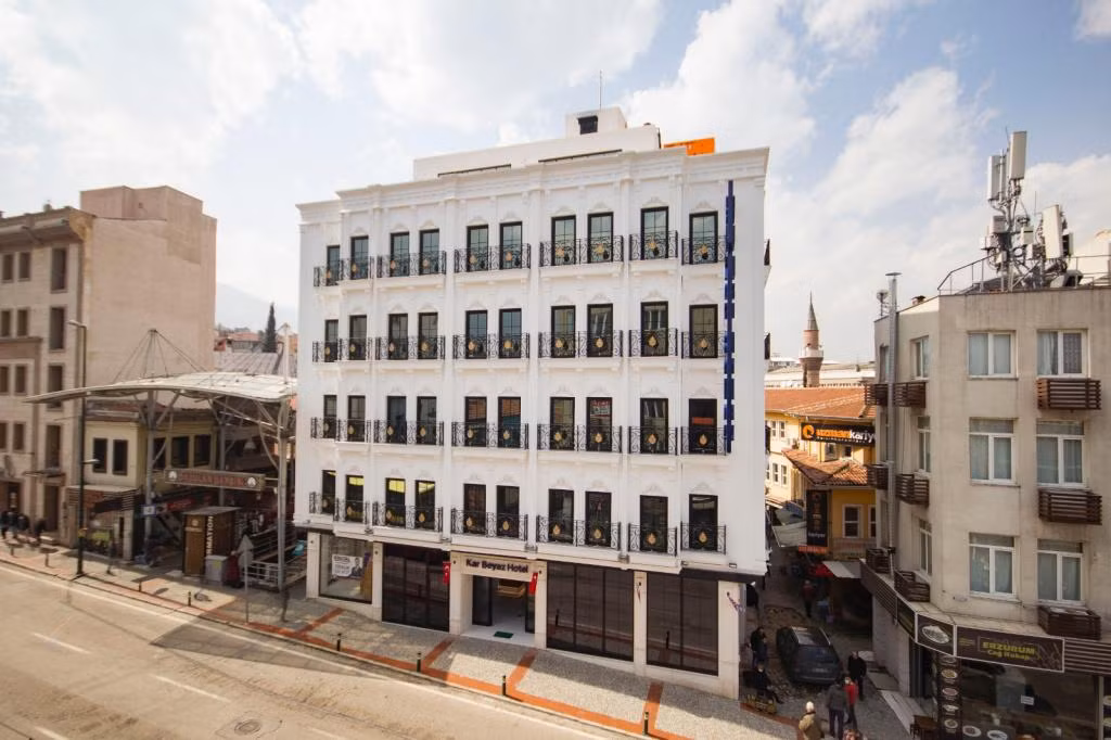 Kar Beyaz Hotel — 8