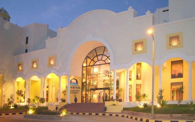 Sunrise Holiday Resort