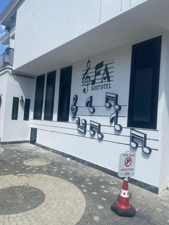 Fa Suit Otel — 3
