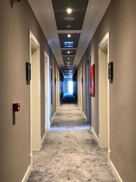 Double Royal Hotel — 5