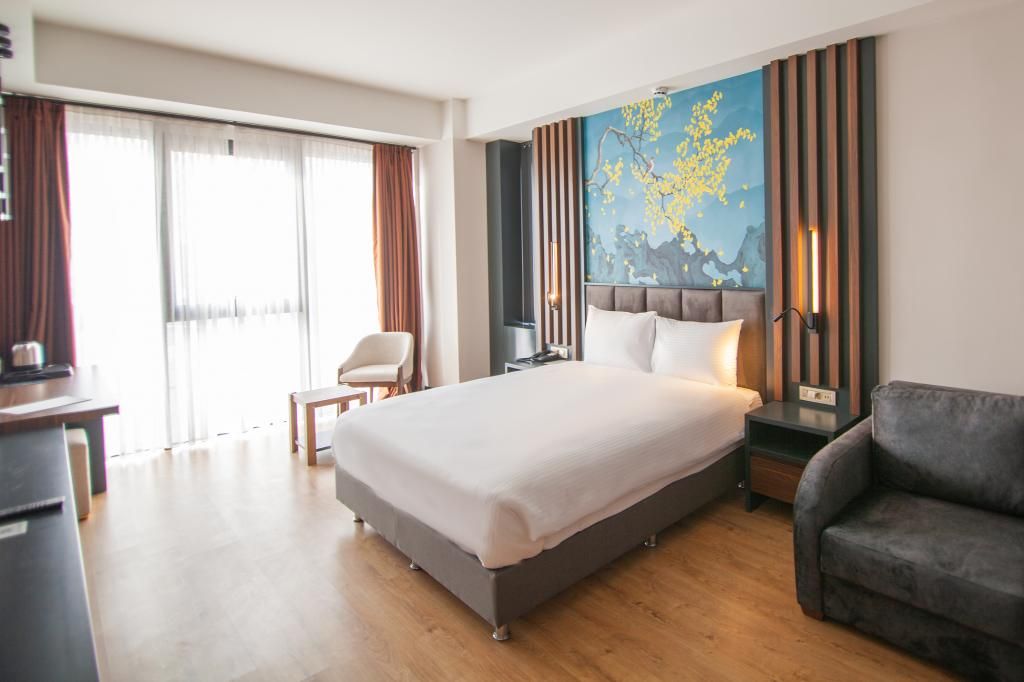 S Class Hotel Convention Center — 5