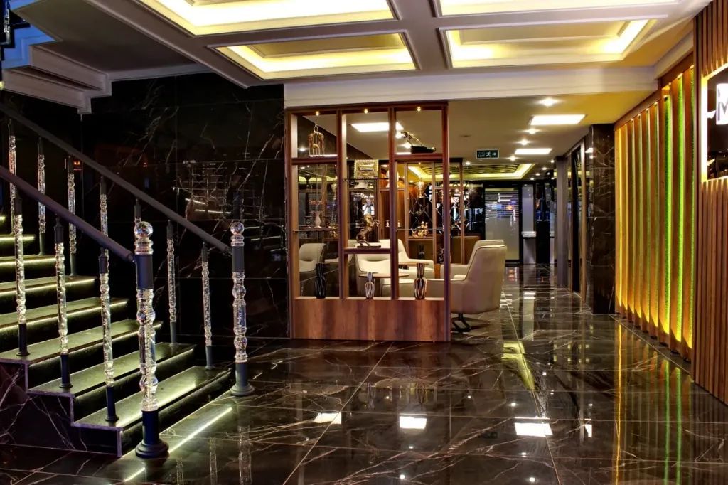 Mardiva Hotel — 4