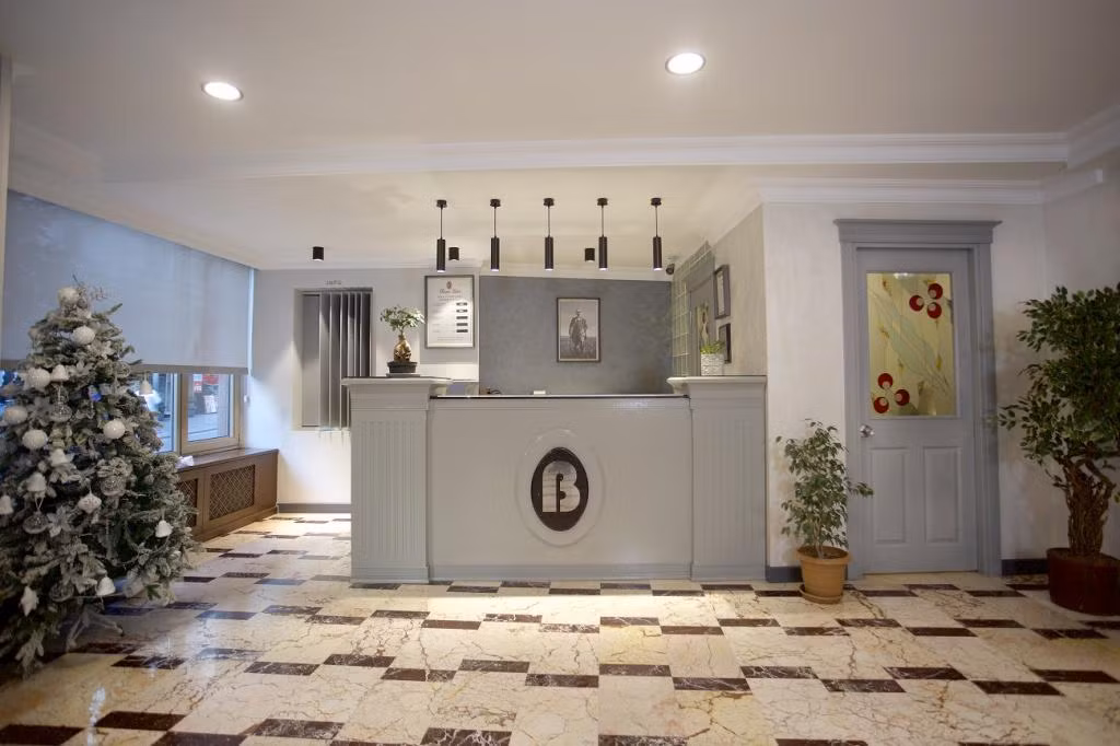 Barın Hotel — 3