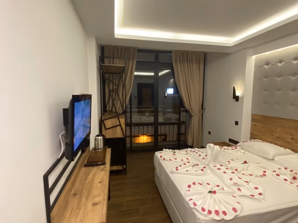Miyas Luxury Hotel — 8