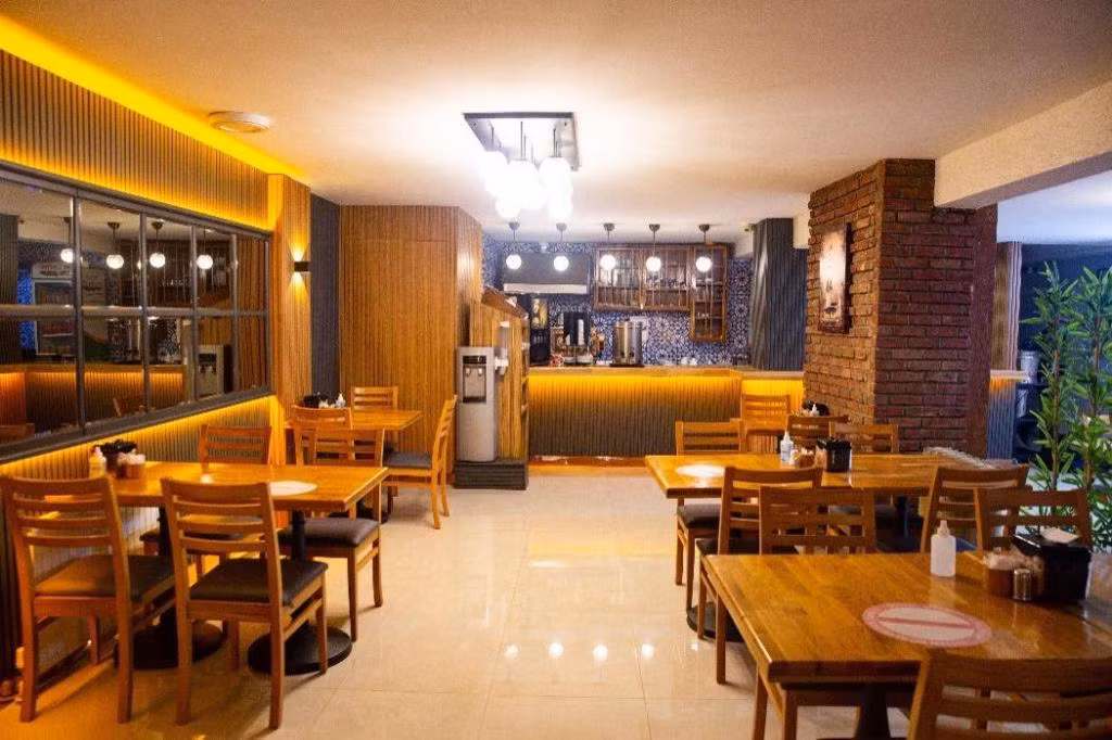 Emirtimes Hotel Kadıköy — 7