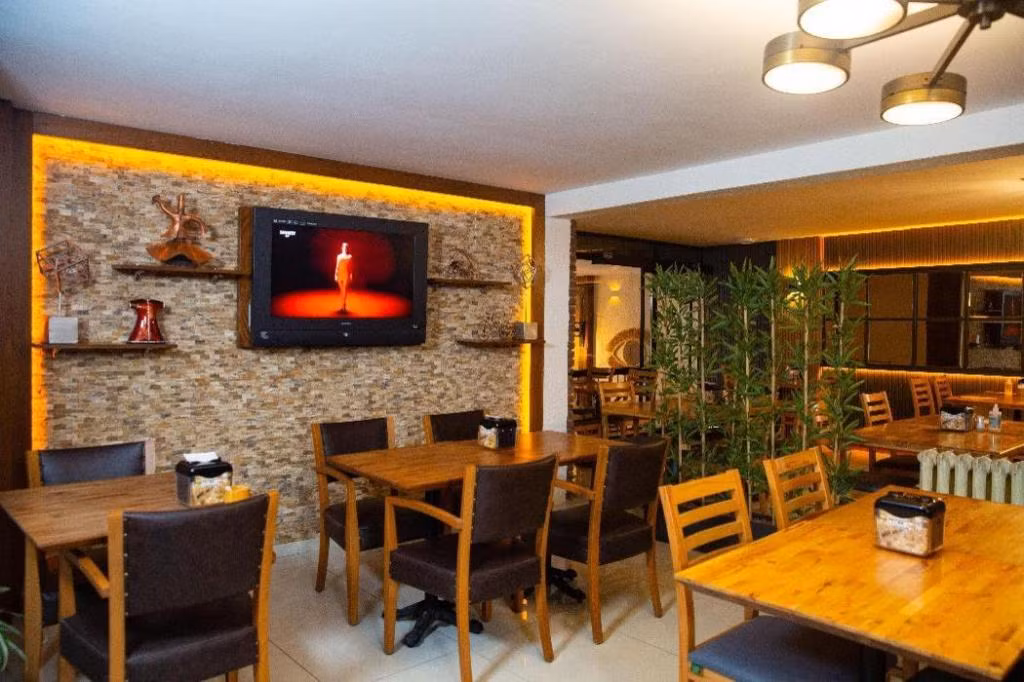 Emirtimes Hotel Kadıköy — 9