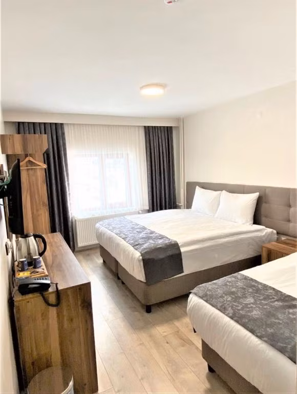 Zümrüt Palas Otel — 7