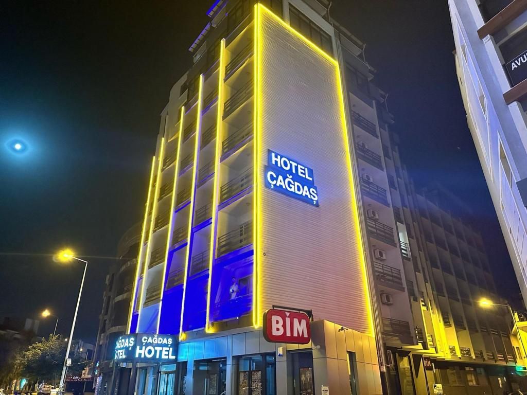 Çağdaş Otel Kuşadası — 2