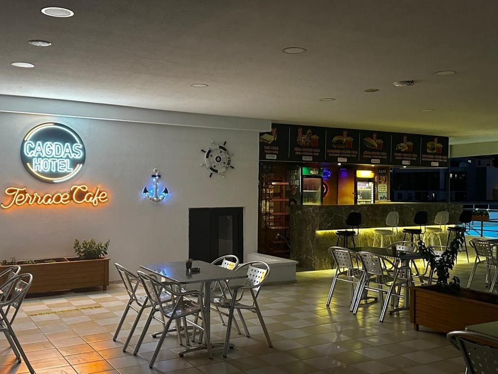 Çağdaş Otel Kuşadası — 4