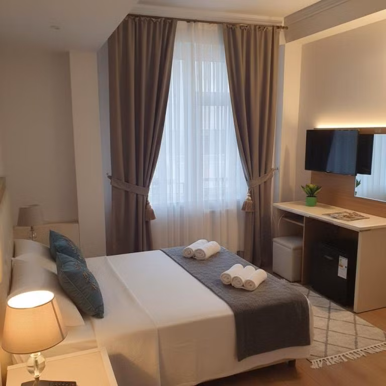 Çelik Crown Hotel — 3