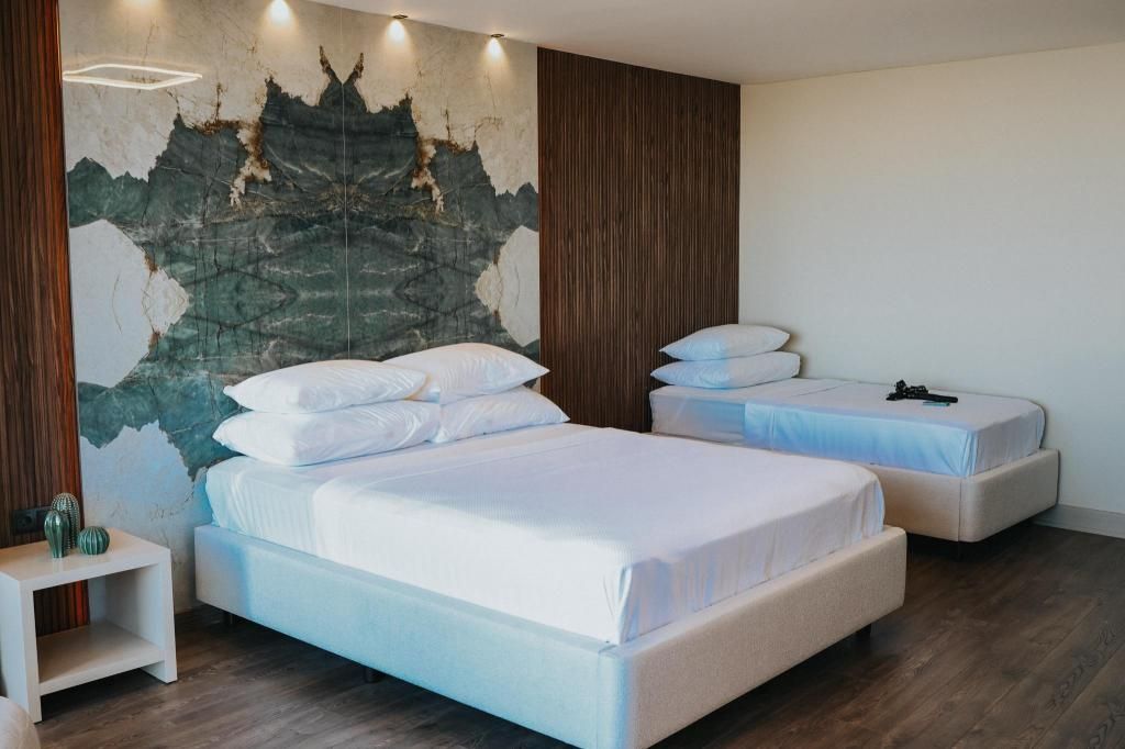 Şahin Tepesi Suites — 2