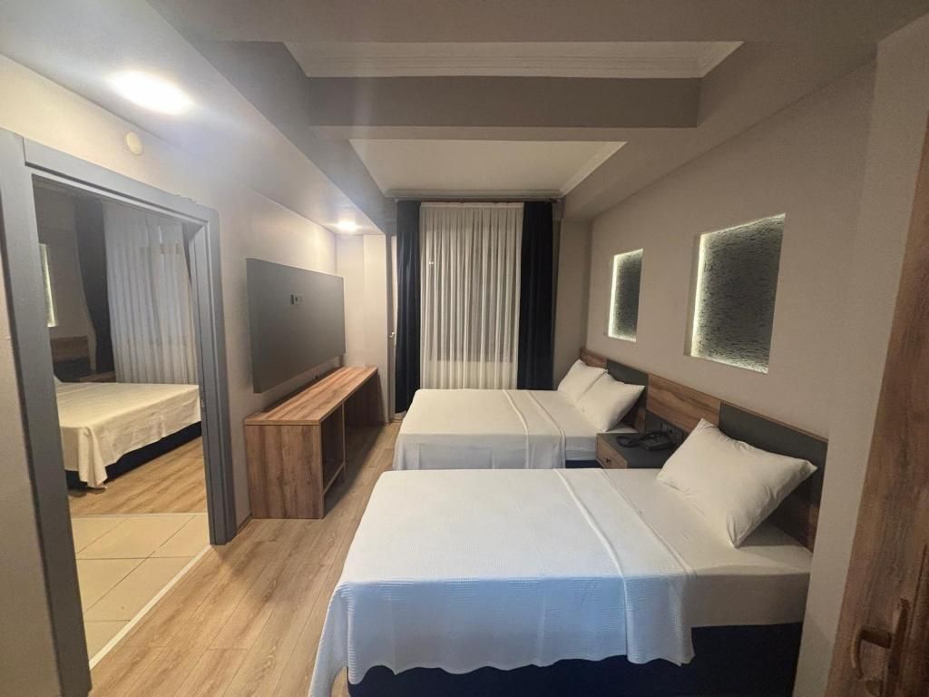 Çelik Crown Hotel — 4
