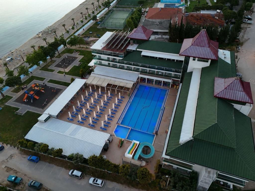 Çetin Prestige Resort — 3