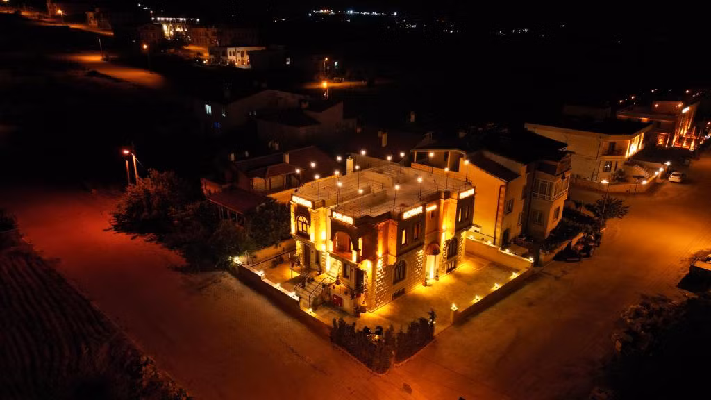 Uçhisar Palace İn Cappadocia — 8