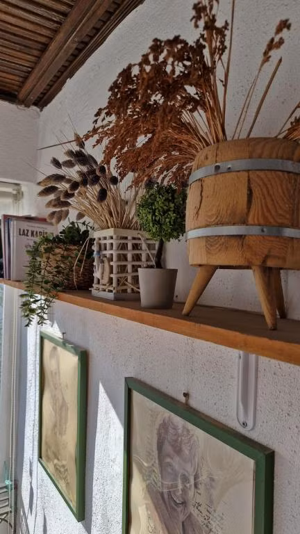 Şiirli Pansiyon Kafe Bar Sığacık  — 7