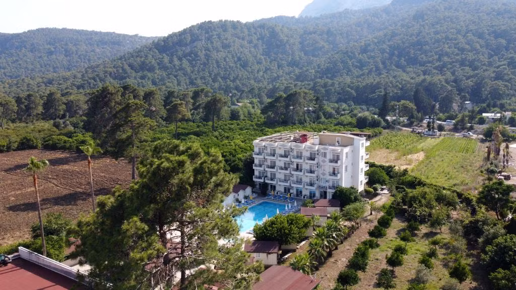 İmeros Hotel — 8